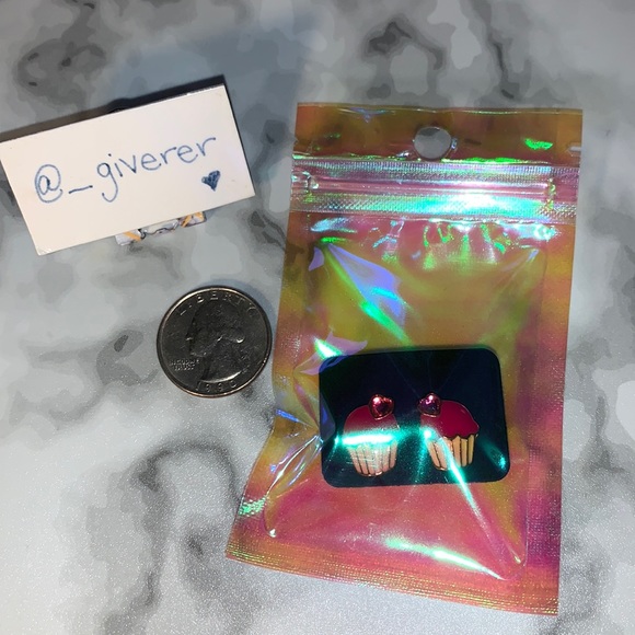Pink Cupcake Bling π§ Earrings w Backs - Picture 6 of 10